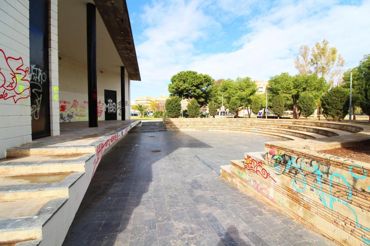 Global Properties, Los Claveles - Practico Apartamento Con Wifi En Sagunto エクステリア 写真